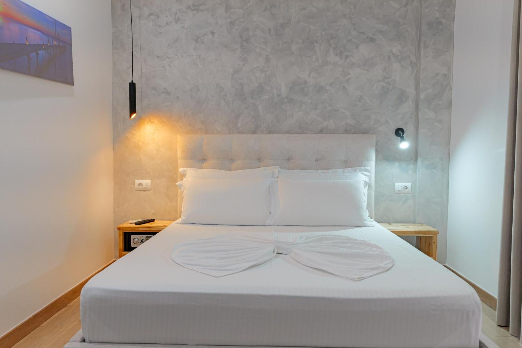 Villa Juna Beach Sarandë 外观 照片